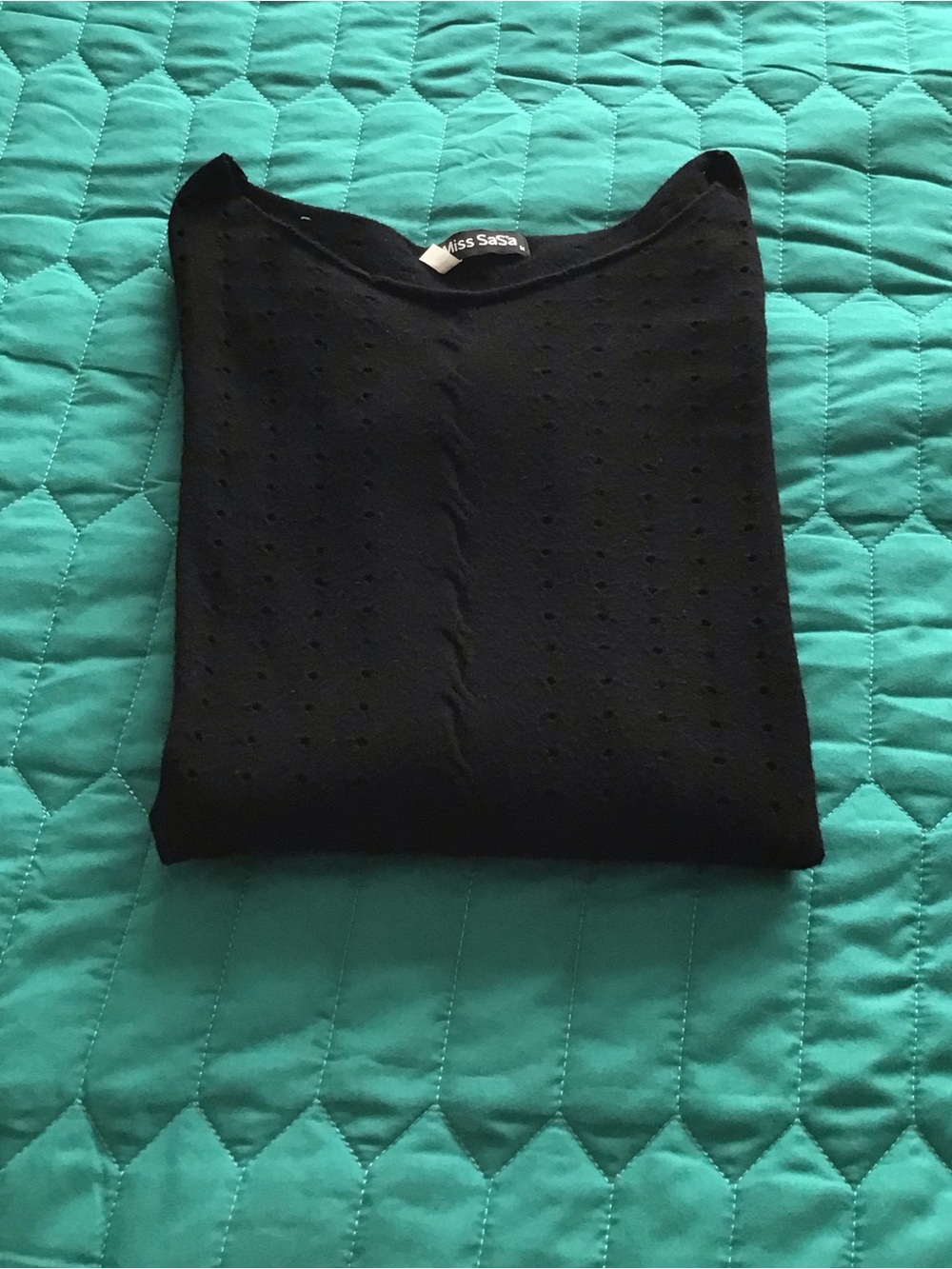 Versatile Miss SaSa lightweight black sweater